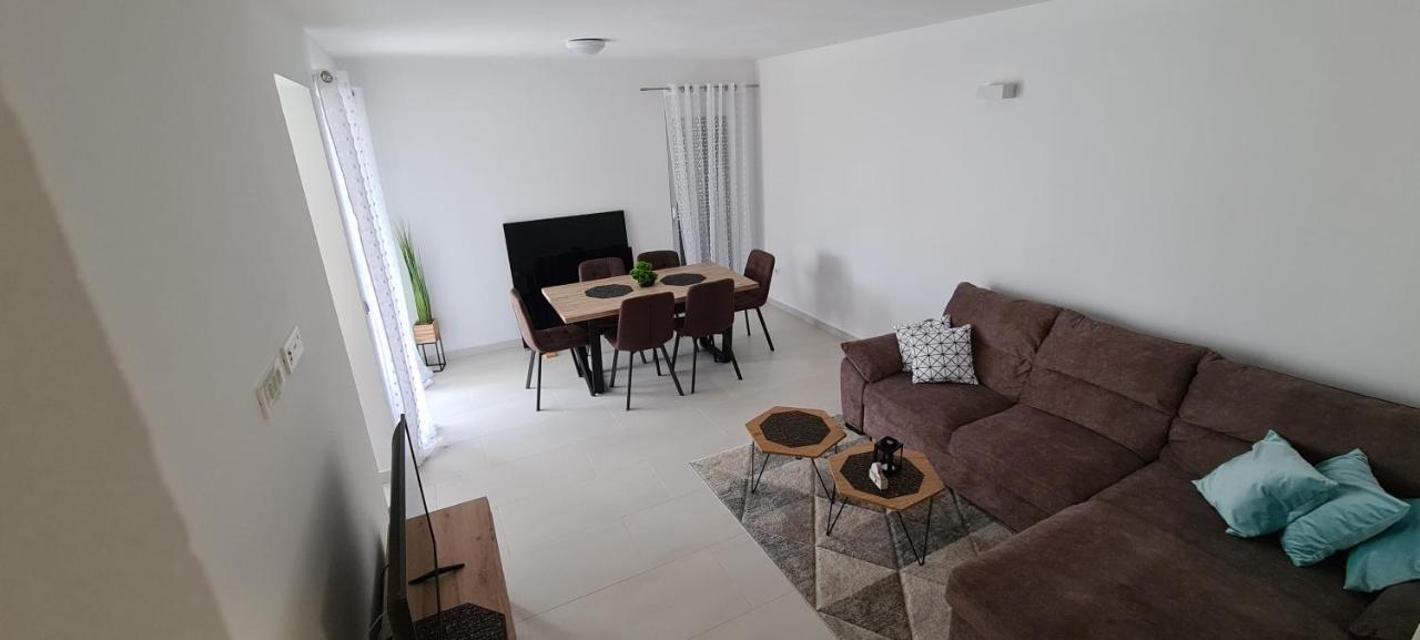 Apartments House Novel Novalja Ngoại thất bức ảnh