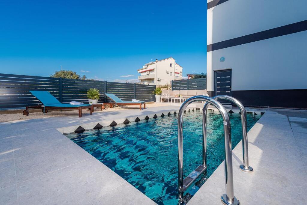 Apartments House Novel Novalja Ngoại thất bức ảnh